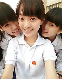CHINESE School Cuties